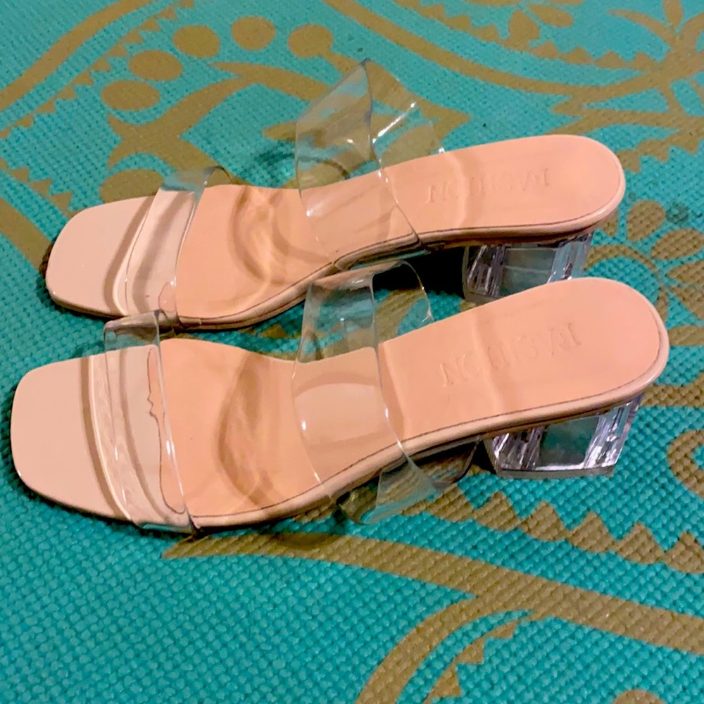 Clear 2 straps sandals